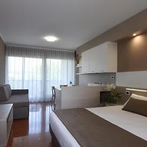 Hotel apartamentowy All'adige Werona