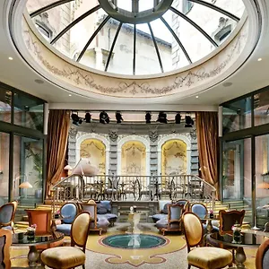 Hotel Chateau Monfort - Relais & Chateaux Mediolan